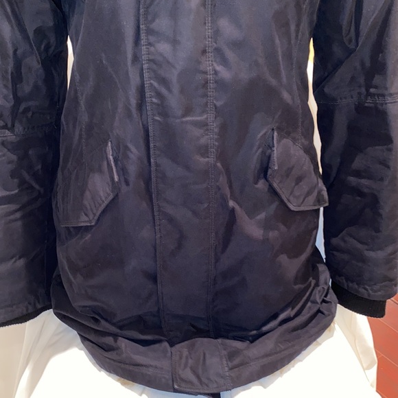 LIKE NEW BLACK FUR LINED BABATON PARKA - Picture 3 of 9